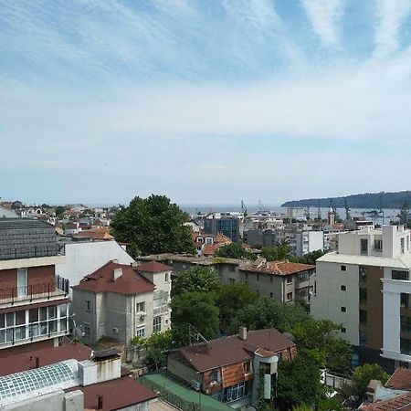 Penyrent Apartment Varna Exterior photo