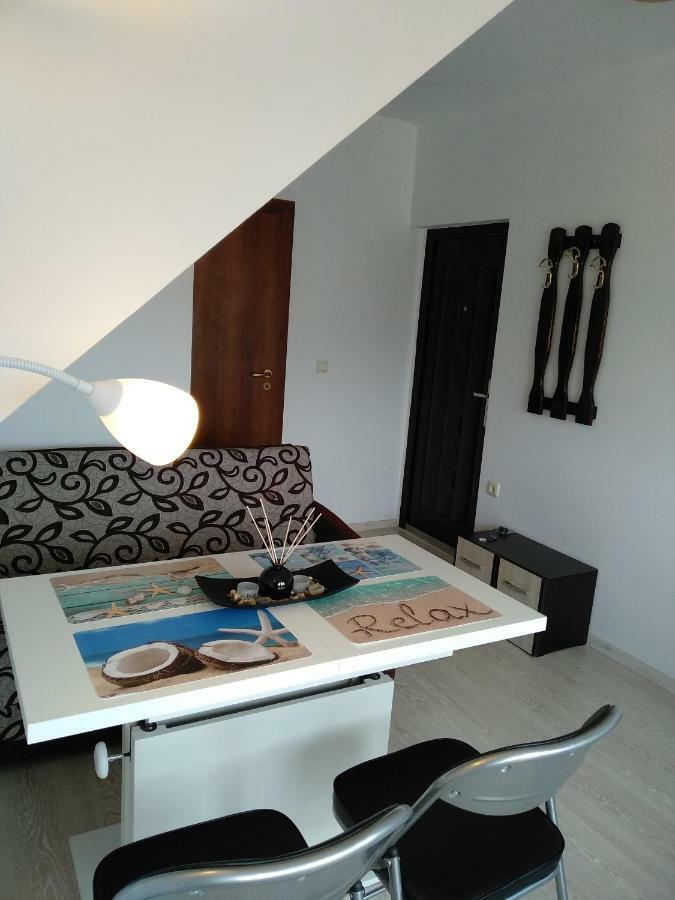 Penyrent Apartment Varna Exterior photo